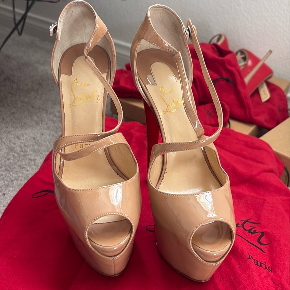 Exagona 160 patent Louboutins
worn once